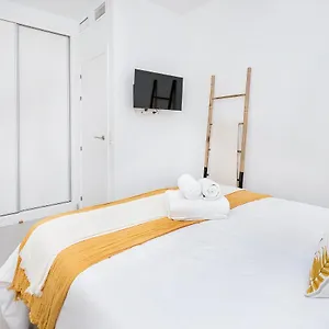The First Patrocinio Center Málaga
